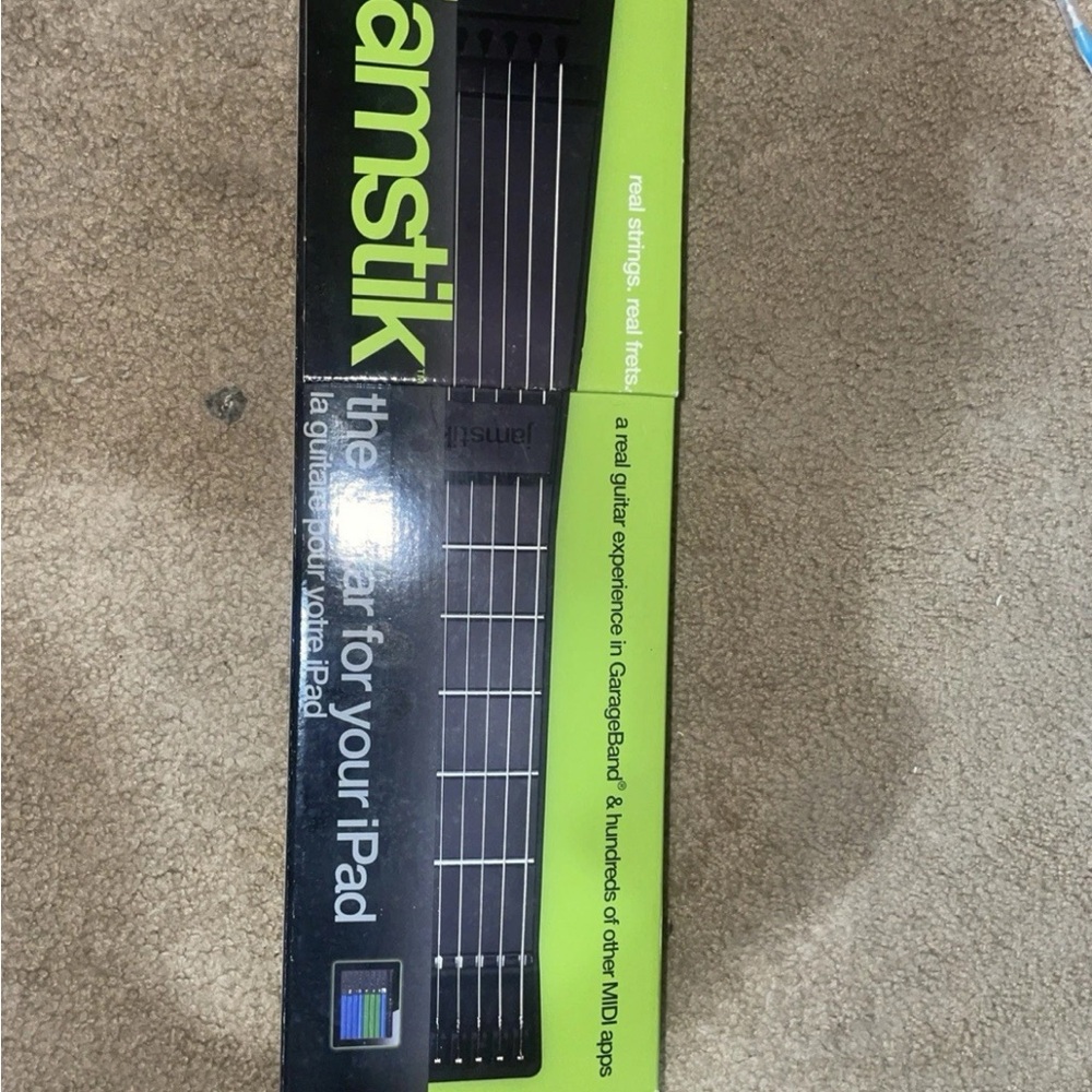 Green Portable MIDI Guitar for iPad